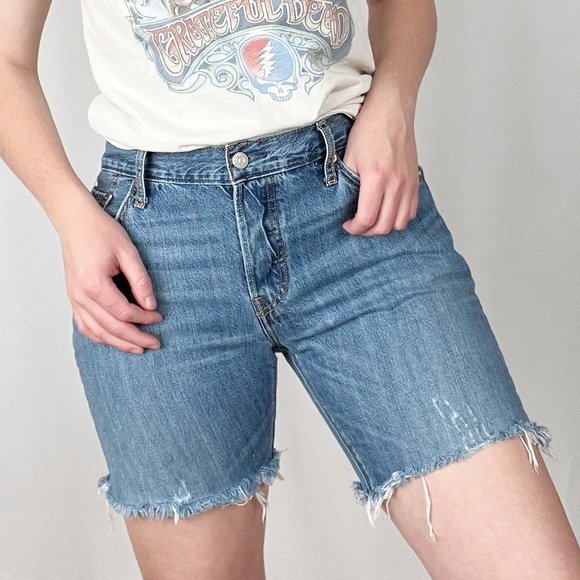 Vintage Levi's 501's High Waisted Button Fly Distressed Cut Off Jean Shorts - 29 - Picture 11 of 11